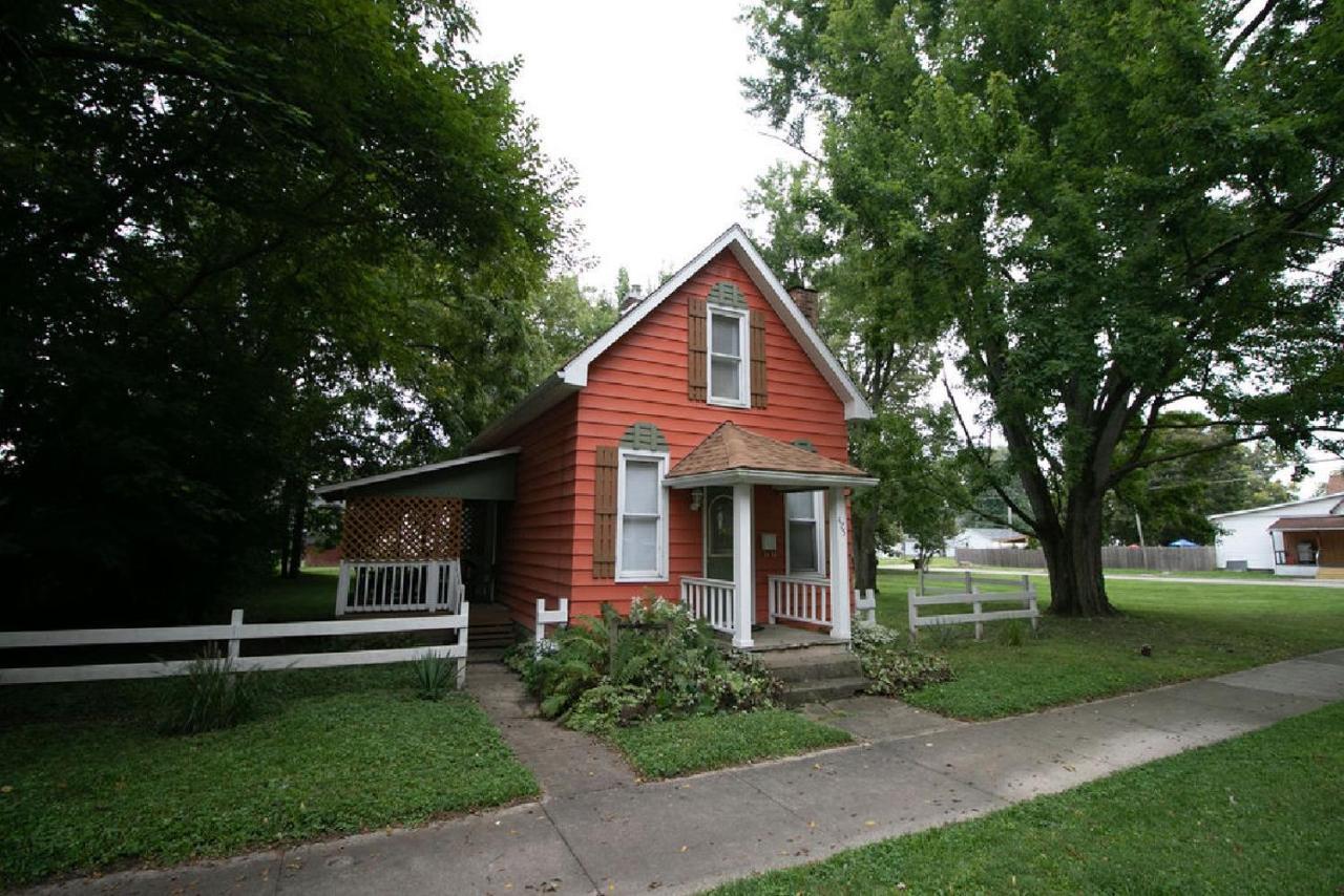 Downtown 2 Bedroom Cottage, Sleeps 6, Walking Distance To Honeywell, Downtown Restaurants, Shopping Wabash Eksteriør billede
