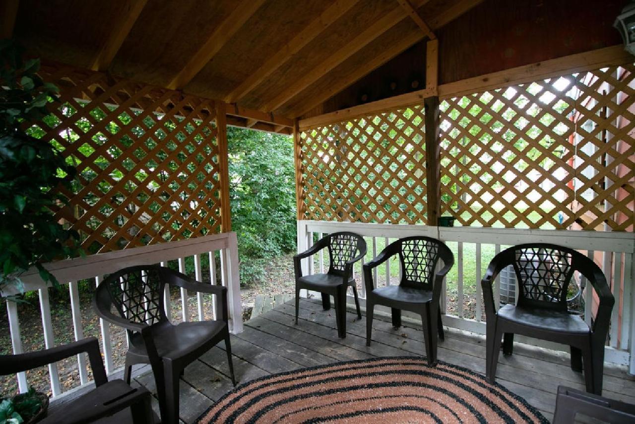 Downtown 2 Bedroom Cottage, Sleeps 6, Walking Distance To Honeywell, Downtown Restaurants, Shopping Wabash Eksteriør billede