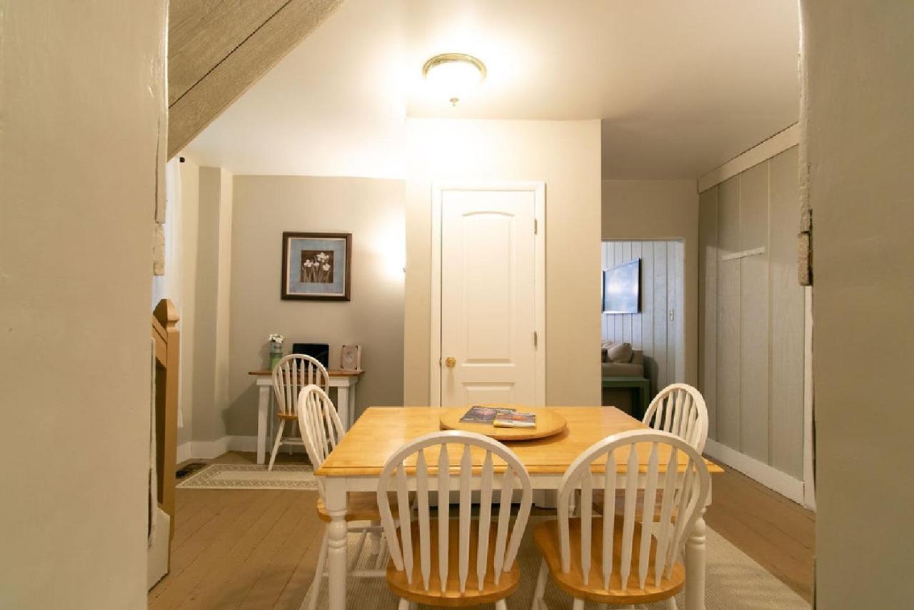 Downtown 2 Bedroom Cottage, Sleeps 6, Walking Distance To Honeywell, Downtown Restaurants, Shopping Wabash Eksteriør billede